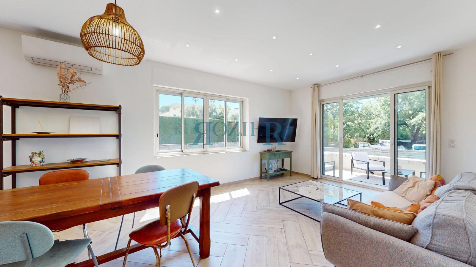 Image_, Rez de jardin, Mougins, ref :RVRE10000133